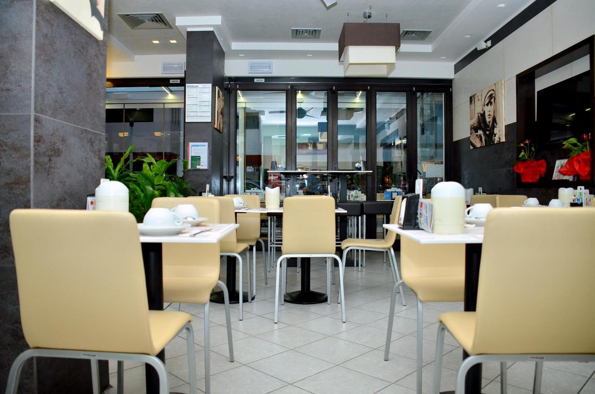 Hotel Etna 리그나노 사비아도로 외부 사진